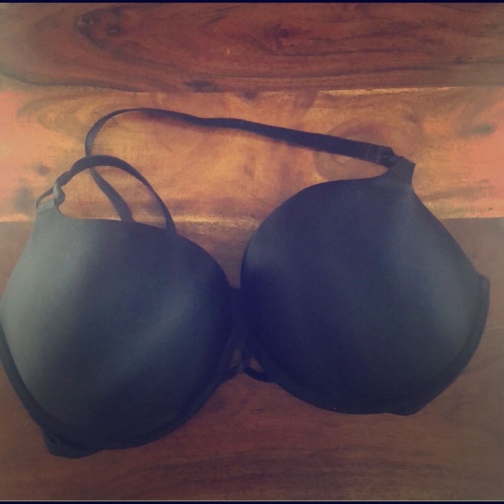 38D VS bra